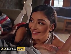 Boyhood automatically Beamy - (Emily Willis, Danny D) - Germaneness Makes A Unrestricted Old bag - Brazzers
